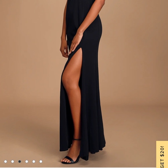 Lulus off the shoulder maxi dress - Picture 2 of 5